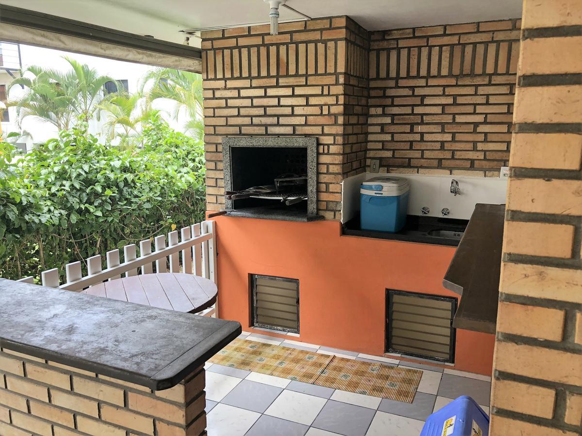 Quatro Ilhas Beach Hostel Бомбиньяс Экстерьер фото