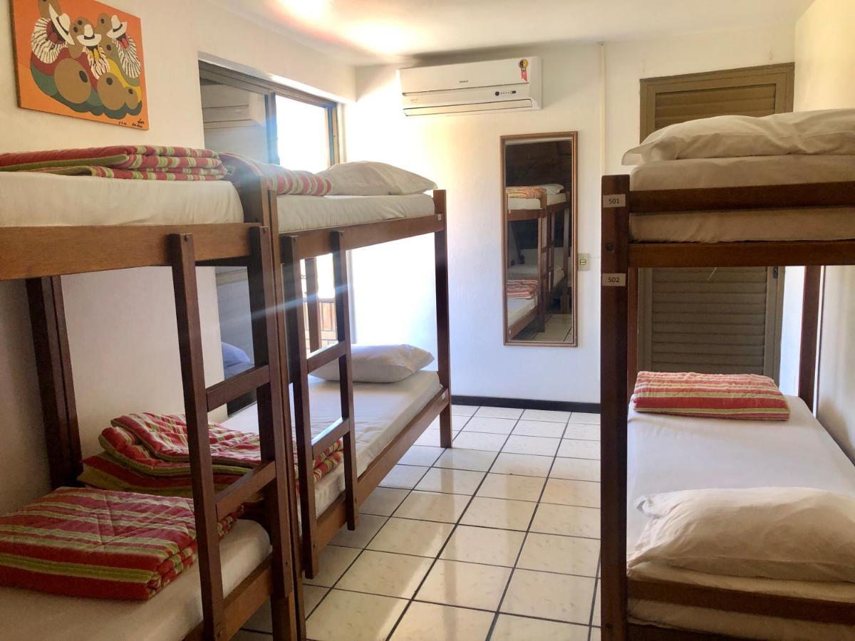 Quatro Ilhas Beach Hostel Бомбиньяс Экстерьер фото