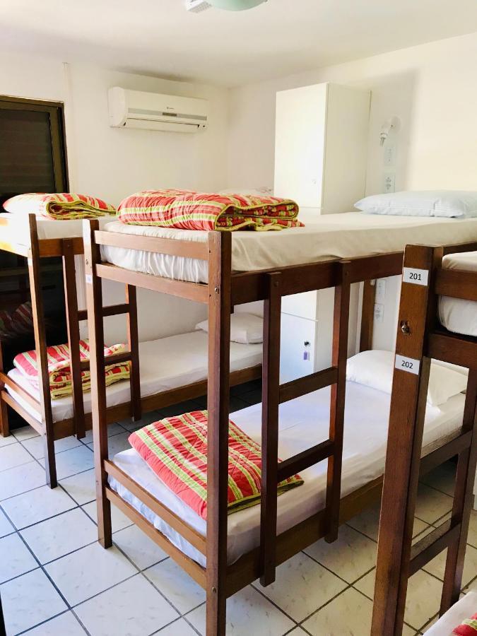 Quatro Ilhas Beach Hostel Бомбиньяс Экстерьер фото