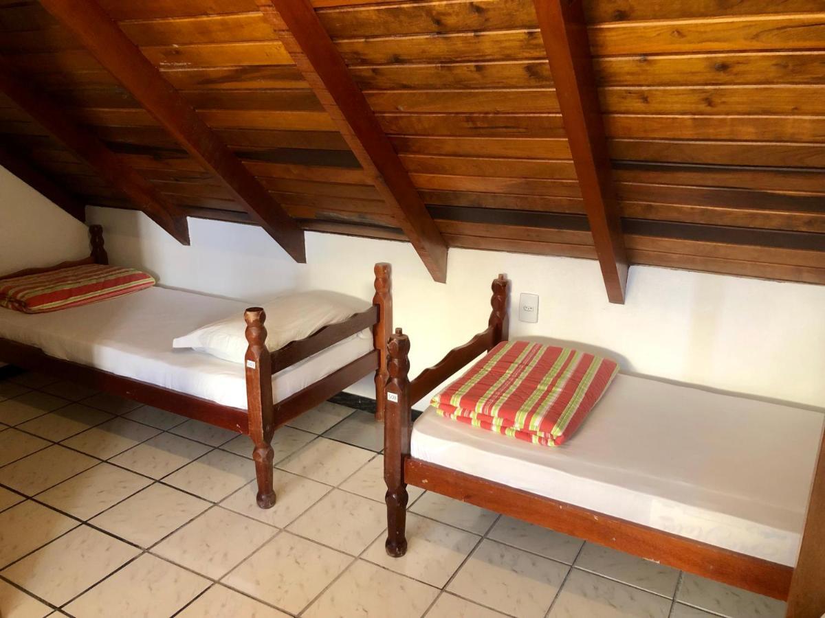 Quatro Ilhas Beach Hostel Бомбиньяс Экстерьер фото